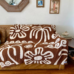 Hanalei Plush Throw - Mocha & Cream