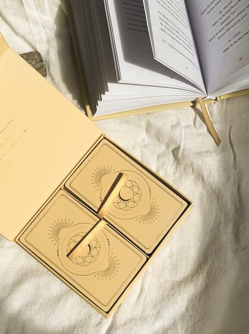 Child Of The Universe Oracle Deck, Honey Gold Edition