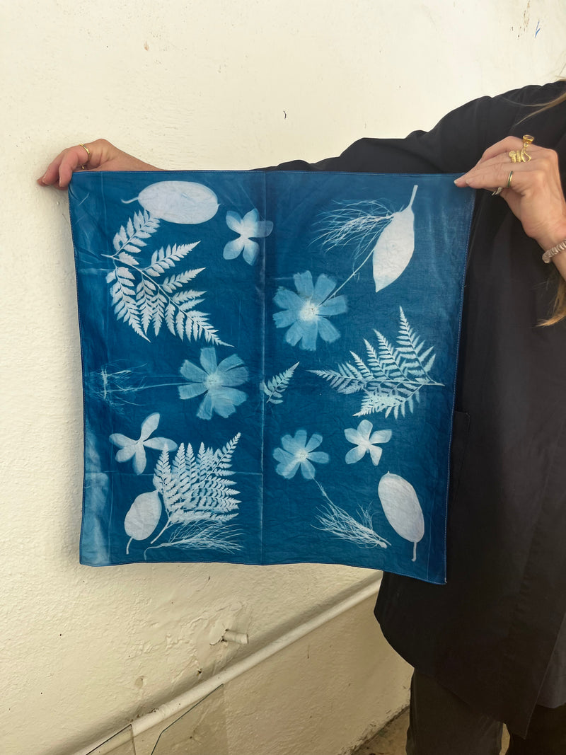 CYANOTYPE: SUN PRINTING - CARPINTERIA