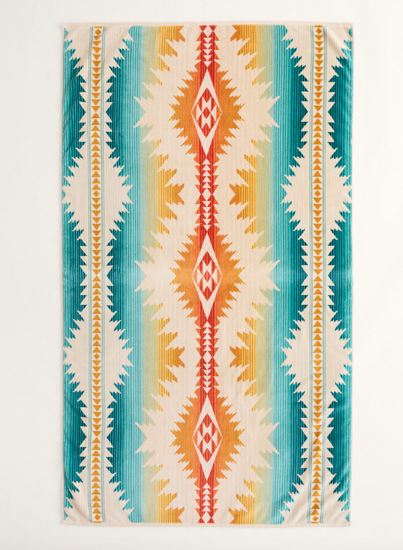 Oversized Jacquard Spa Towel - Sunset Pass