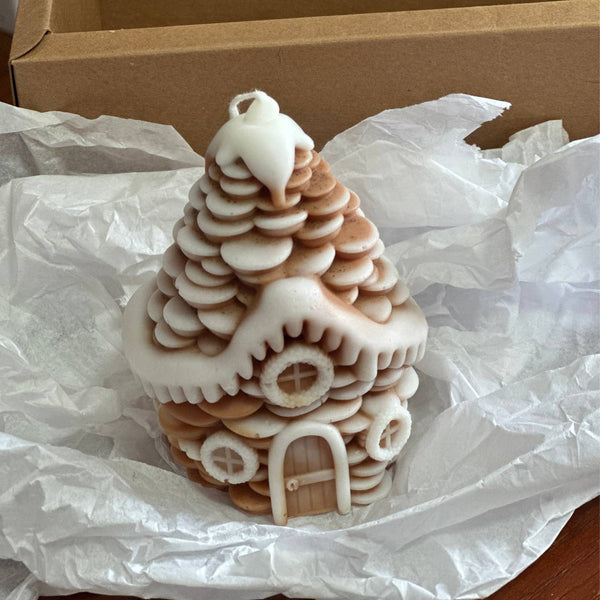 Winter Snowy Pinecone House Candle