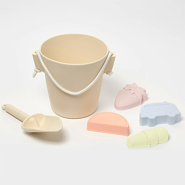 Silicone Bucket & Spade Set - Apple Sorbet