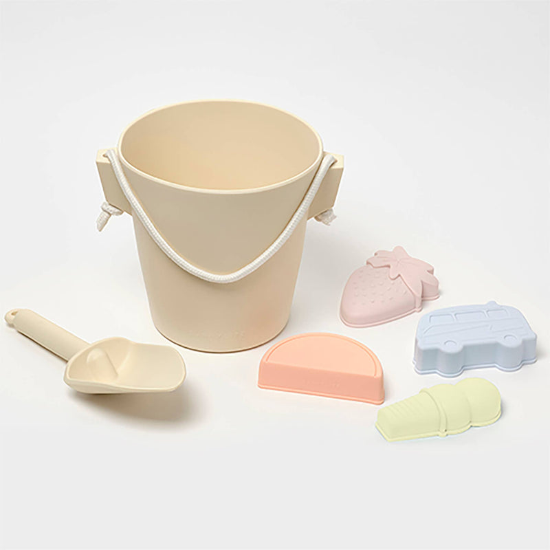 Silicone Bucket & Spade Set - Apple Sorbet