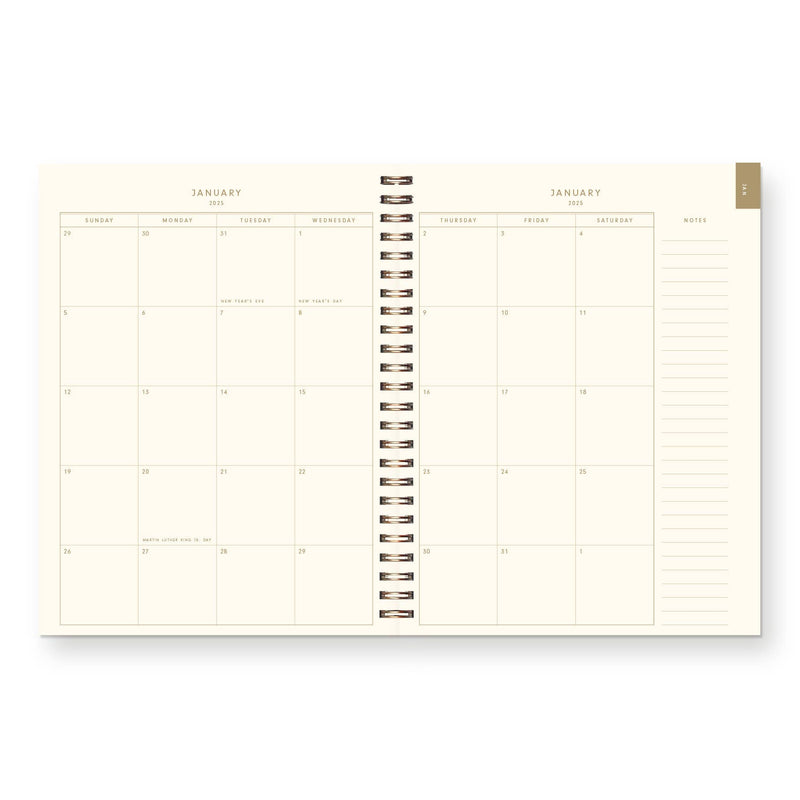 2026 Strawberry Pattern Dated Planner : Calendar Year