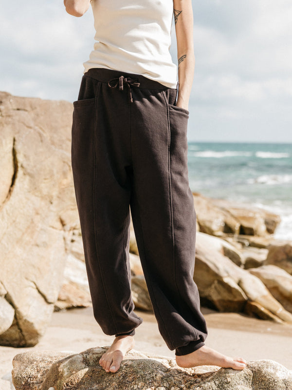 Women's Awen Jogger - Burnt Umber